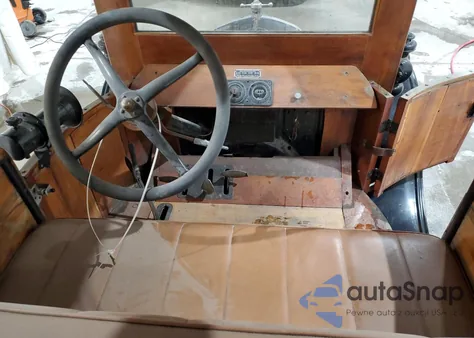 1926 Ford Model T from USA, damaged, VIN 14231749